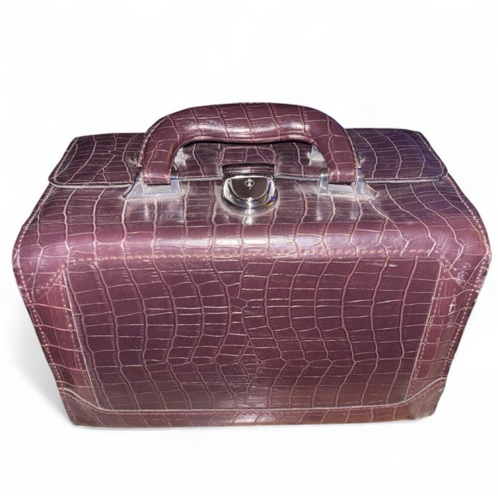 Vntg Marshall Field’s burgundy croc-embossed multi-tier Makeup case 80s 90s